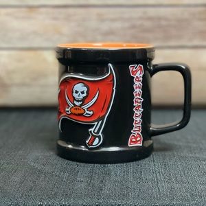 1999 Vintage Tampa Bay Buccaneers Sculpted 8oz Mug